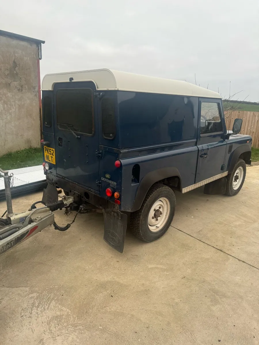 Land Rover Defender 90 TD5 - Image 3