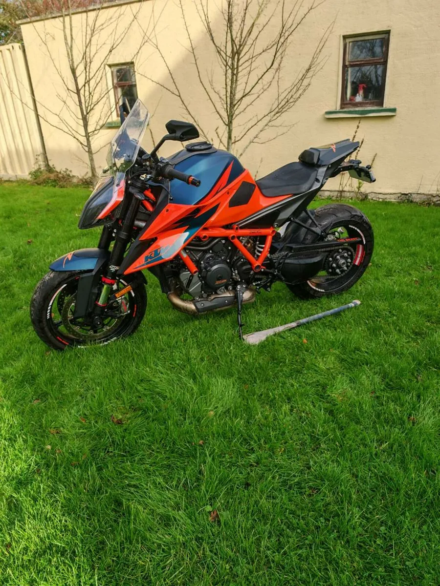 Ktm superduke 1290 like new.. Px - Image 1