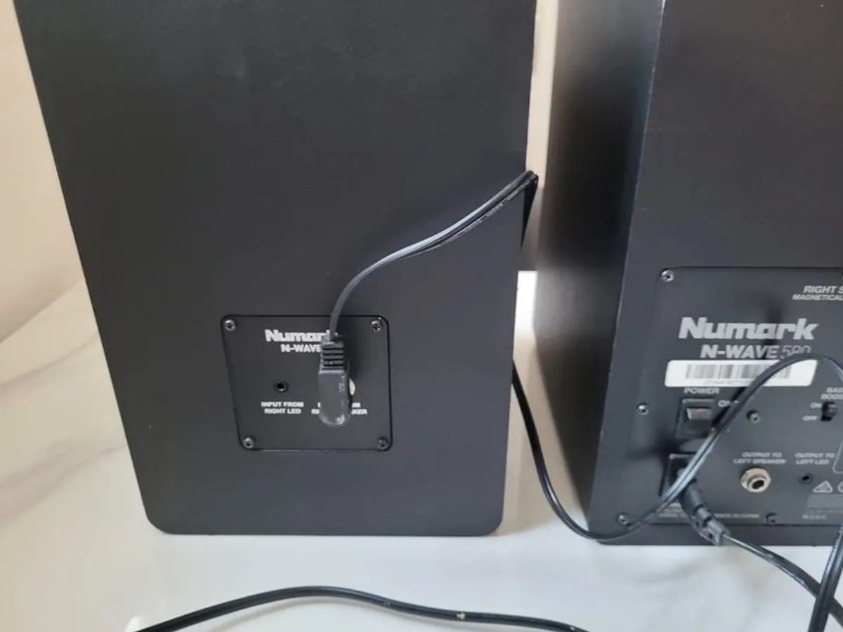 Numark speakers - Image 3