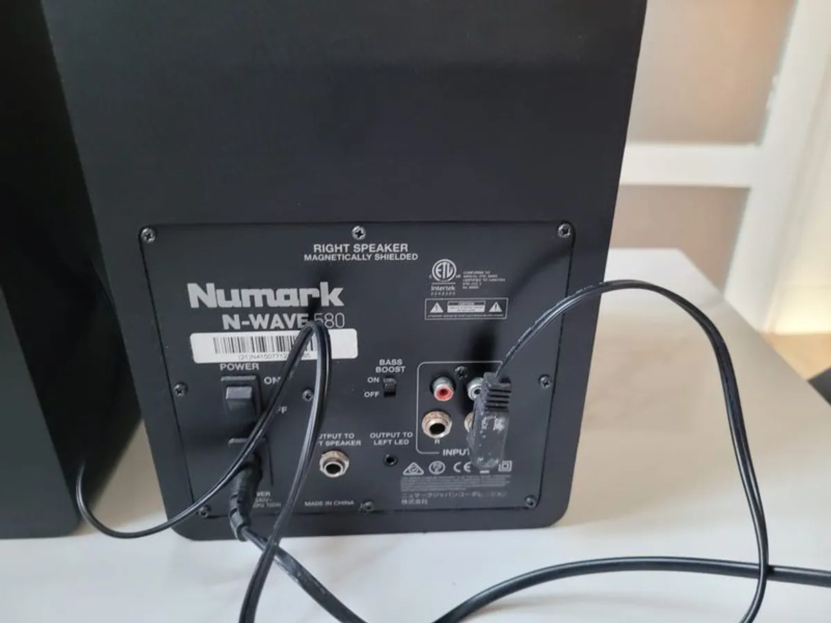 Numark speakers - Image 4