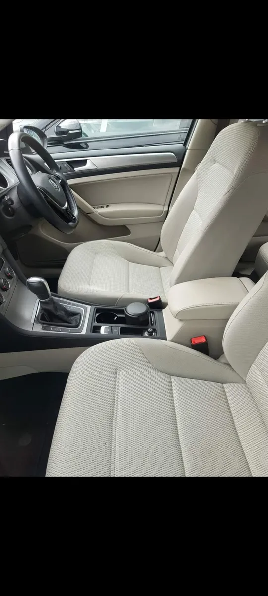 Volkswagen Golf Comfortline Petrol 1.2 TSI (AUTO) - Image 4