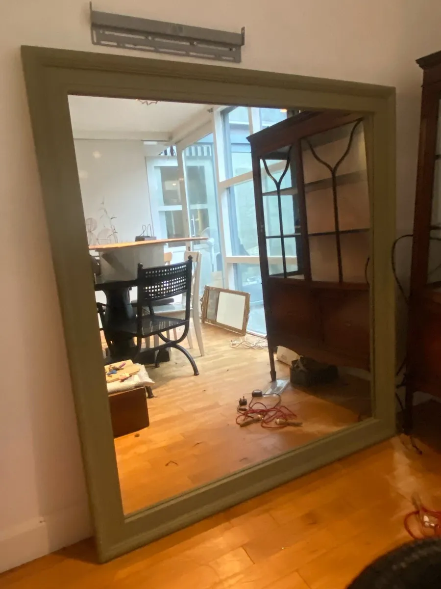 Large mirror - Image 2