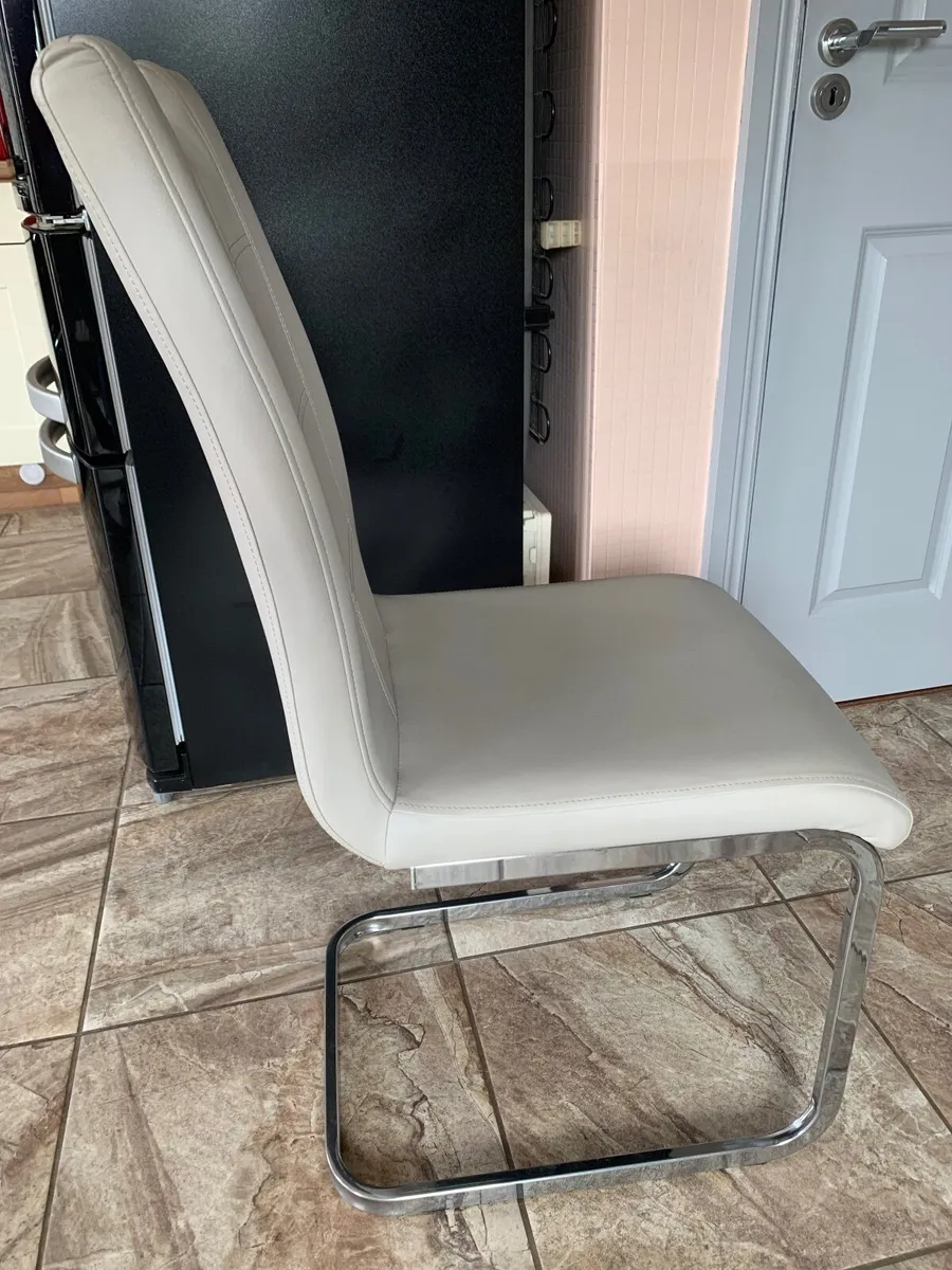 Kitchen/Dining Chairs - Image 2