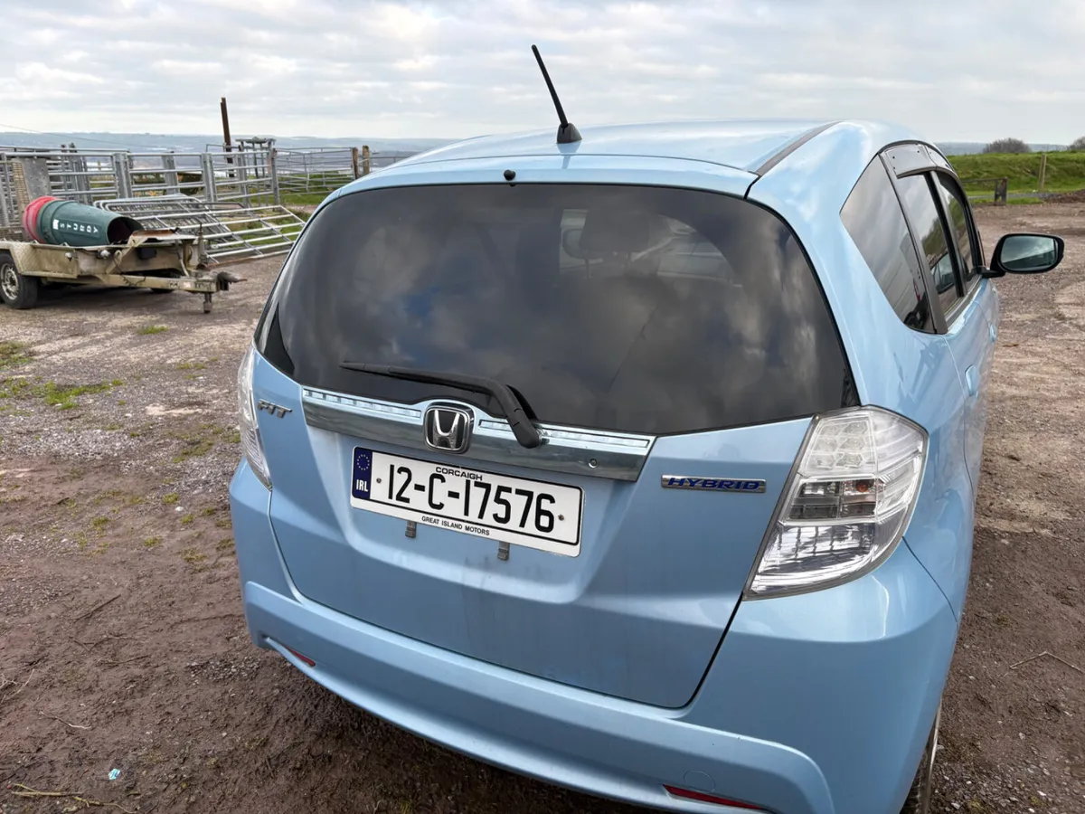 Honda Fit 2012 \Automatic Hybrid - Image 2
