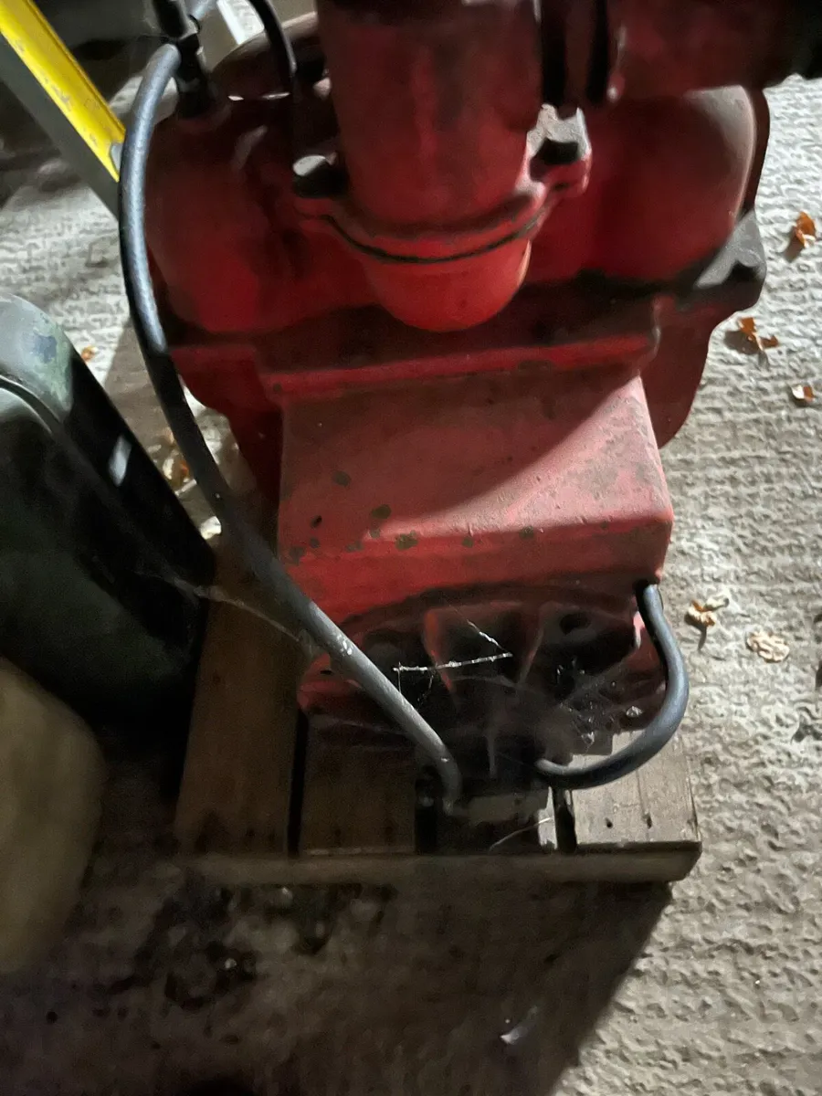 Slurry tanker parts - Image 4