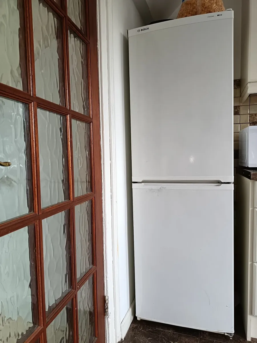 Fridge freezer - Image 1