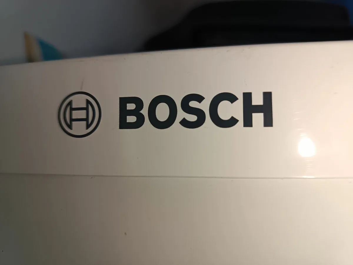 Fridge freezer - Image 4