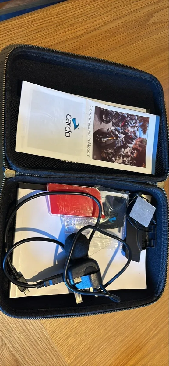 Bluetooth motorcycle headset - Image 2