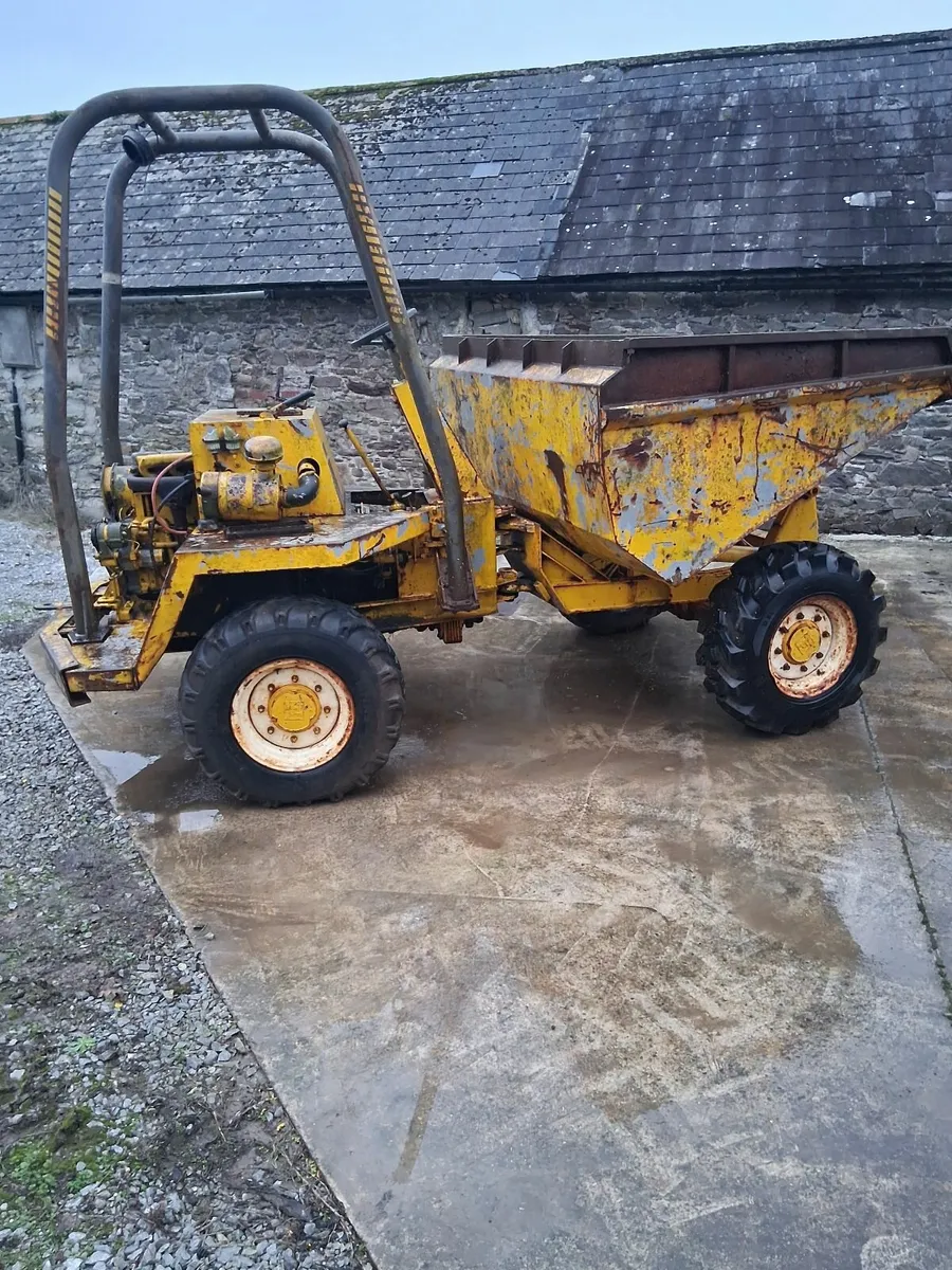 Dumper and forklift - Image 4