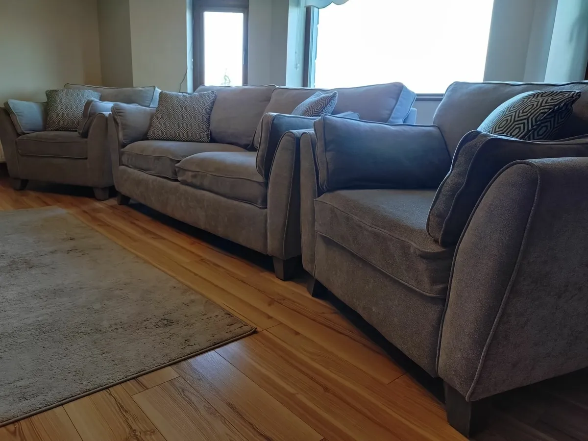 Sofa Suite  Grey Cantrell 3+1+1 - Image 2