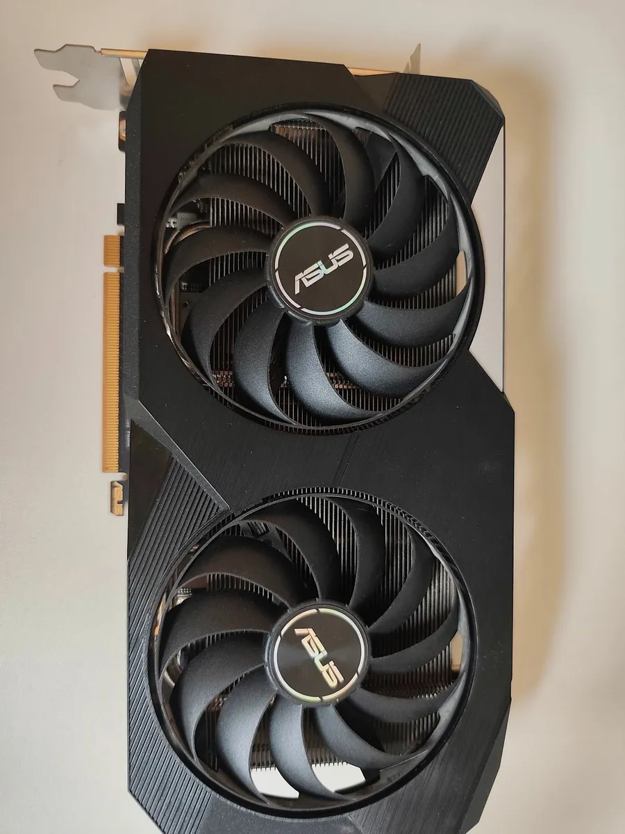 Asus AMD Radeon RX 6600 XT OC 8GB GPU - Image 3