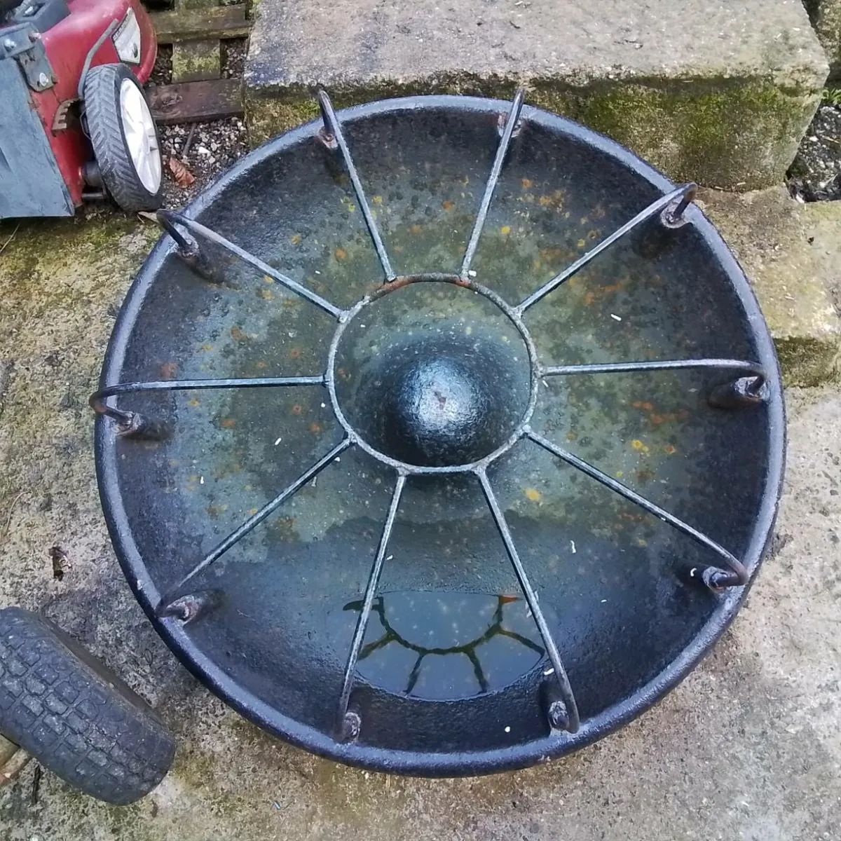 COLLECTABLES - Image 1