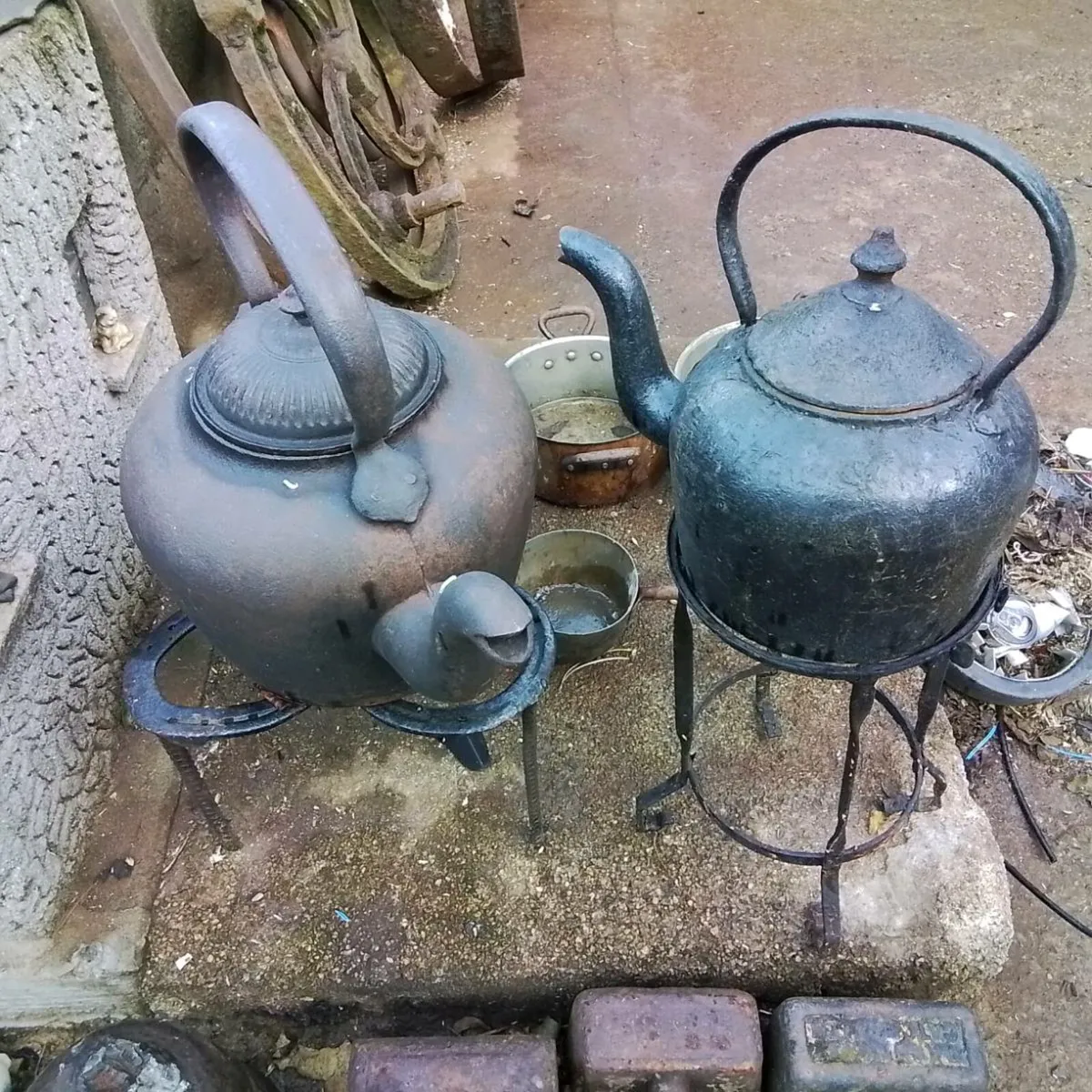 COLLECTABLES - Image 2