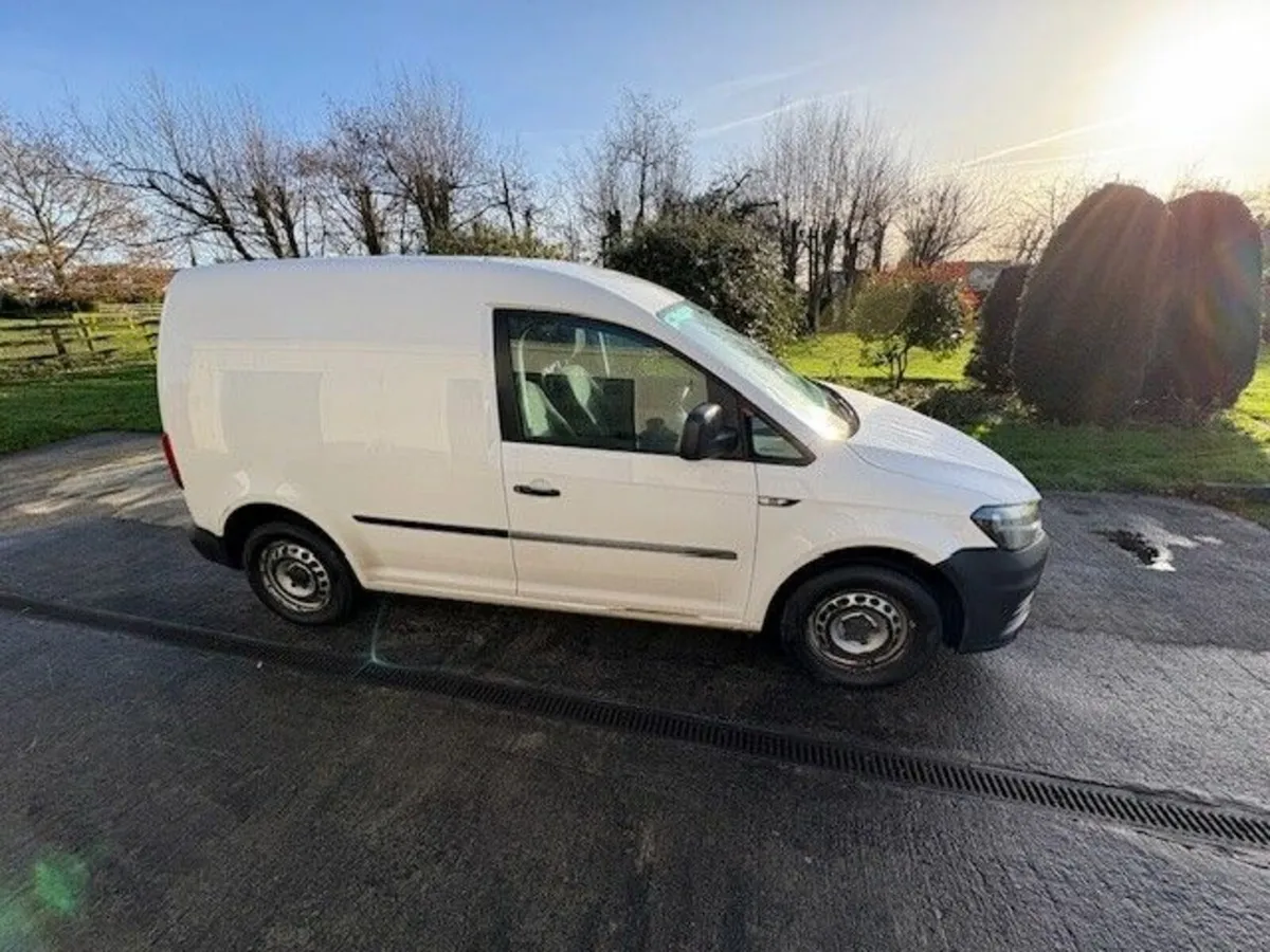Volkswagen Caddy 2019 - Image 2