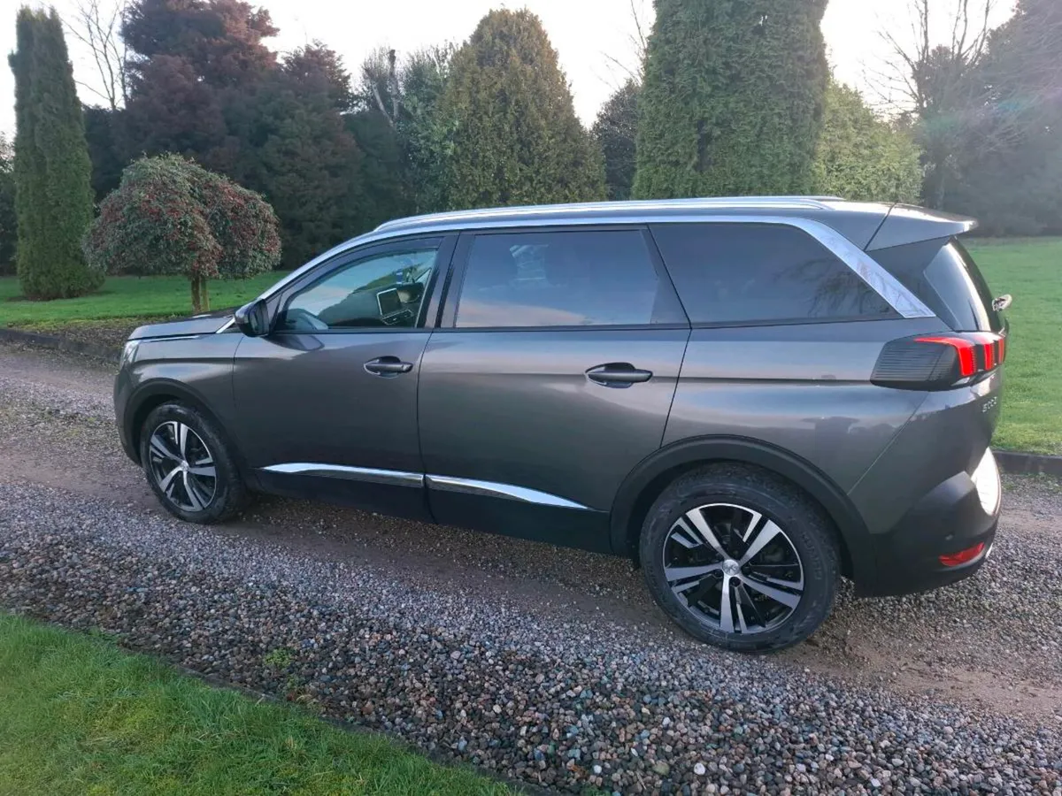 Peugeot 5008 - Image 4