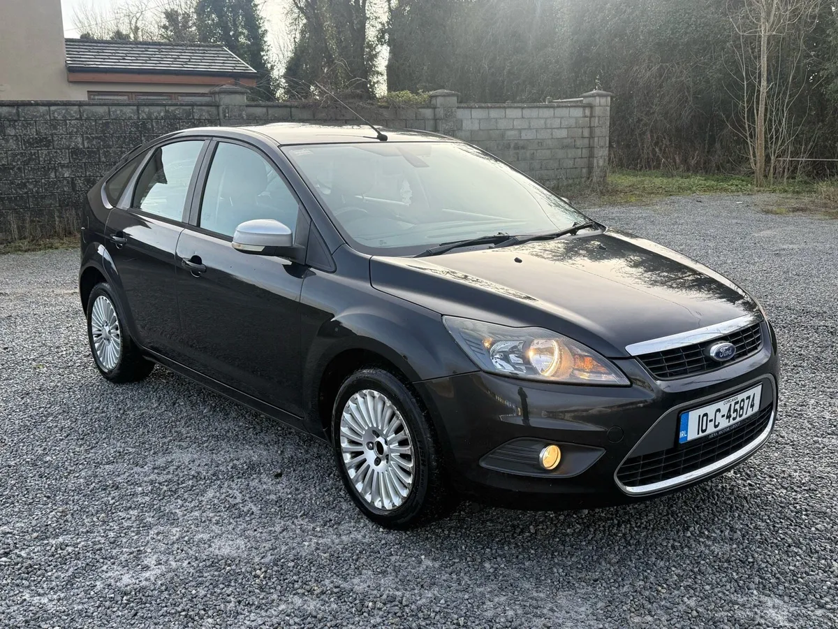 2010 Ford Focus Titanium 1.6 Petrol - Image 3