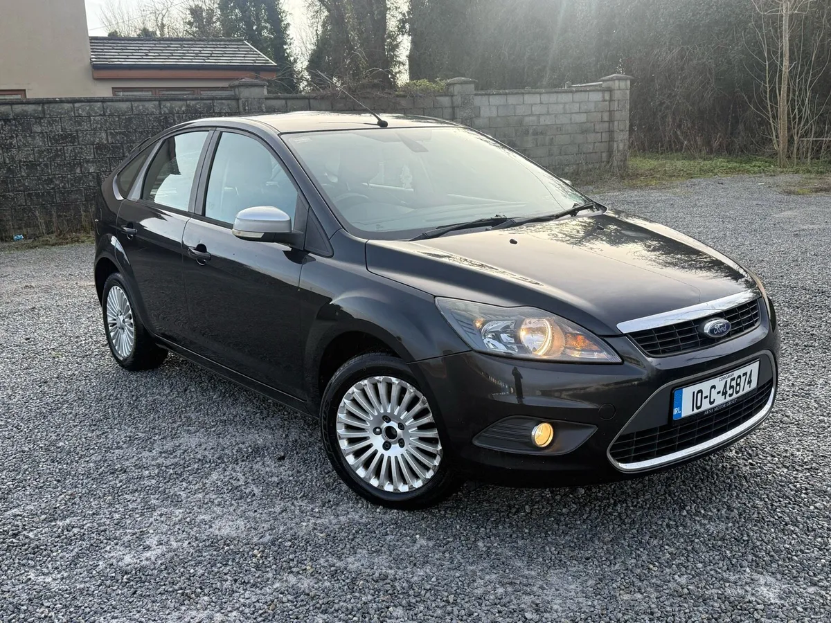 2010 Ford Focus Titanium 1.6 Petrol - Image 4