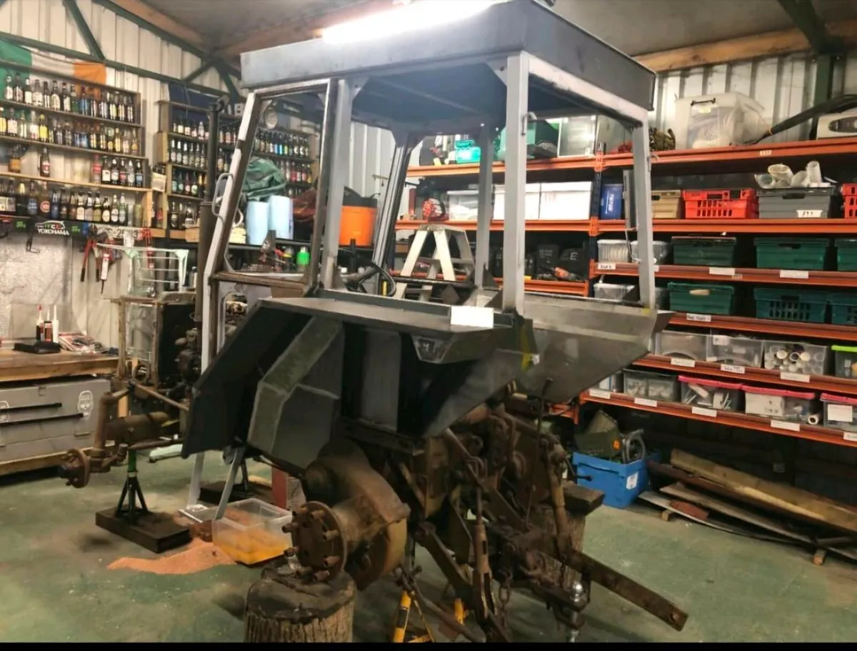 Zetor 4718 - Restoration Project - Image 2