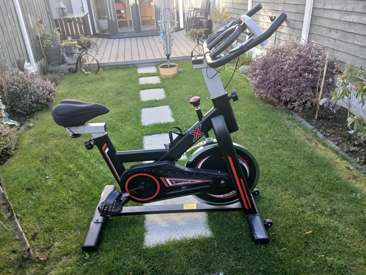 Exercise bike - Image 1