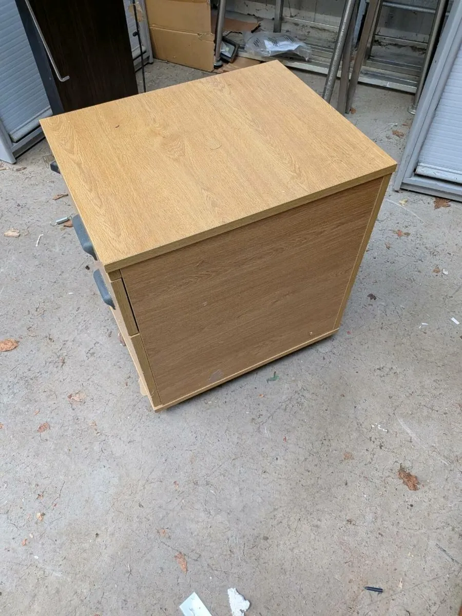 Office locker - Image 2