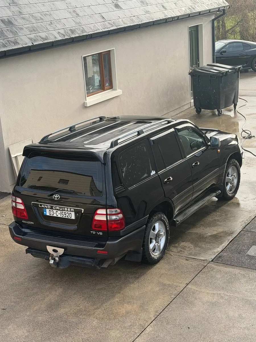 Toyota Amazon v8 crew cab - Image 2