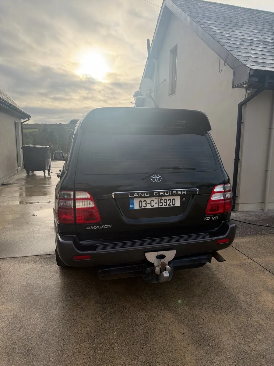 Toyota Amazon v8 crew cab - Image 4