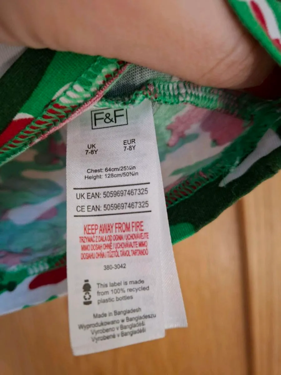 Boys Christmas T-shirt - Image 2