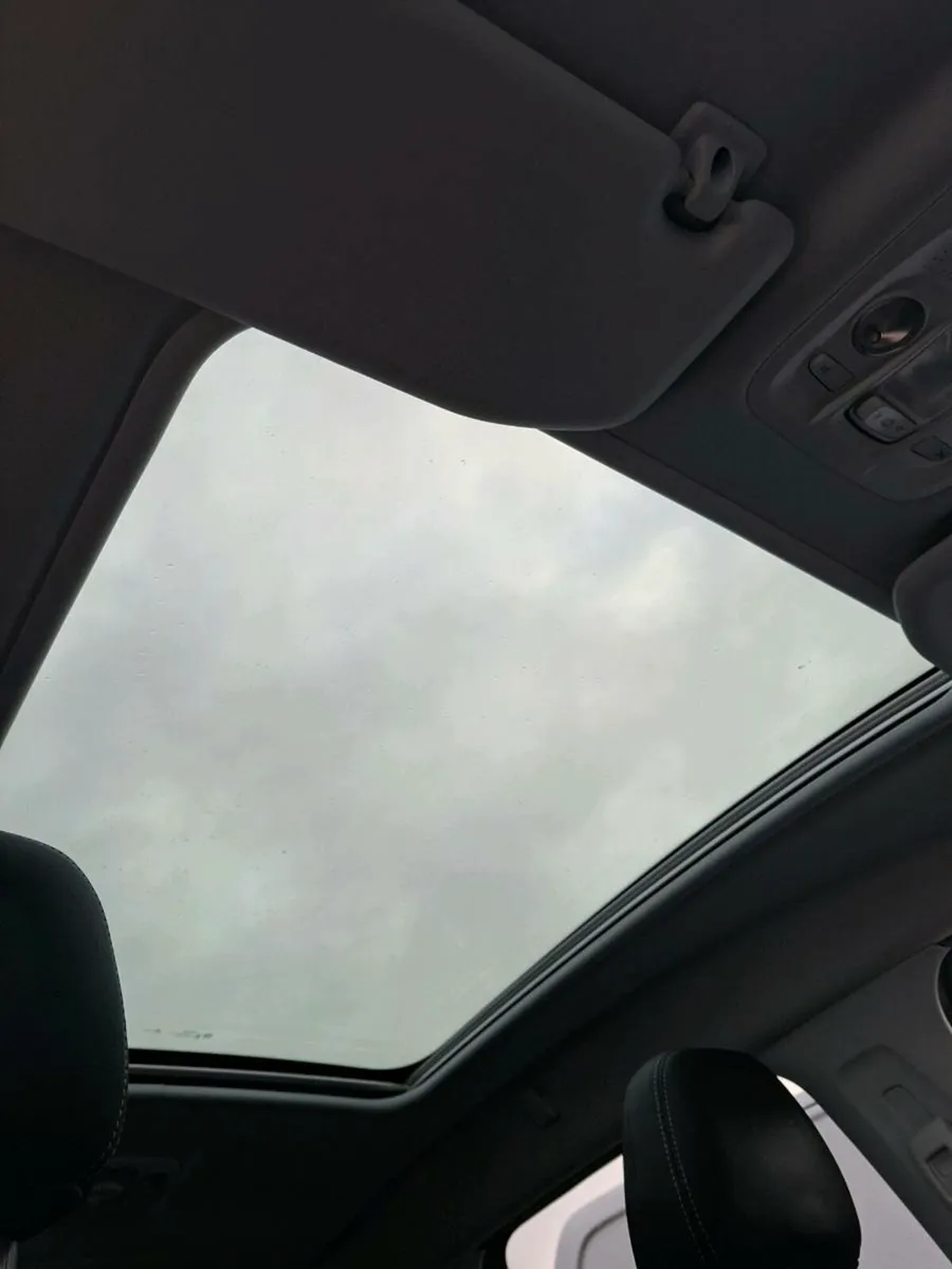 Peugeot 2008 Allure, Automatic - Image 2