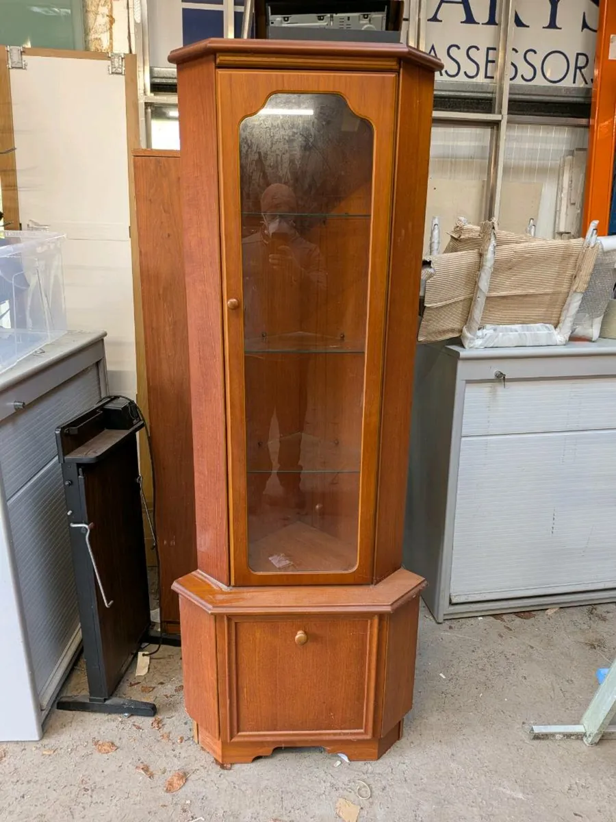 Corner Cabinet - Image 1