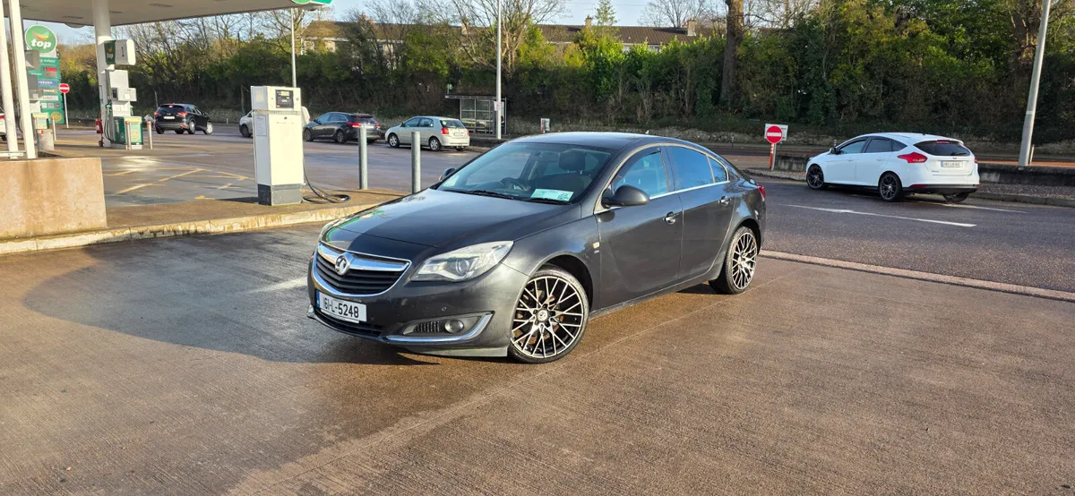 Vauxhall Insignia SRI New NCT 07.27 - Image 2