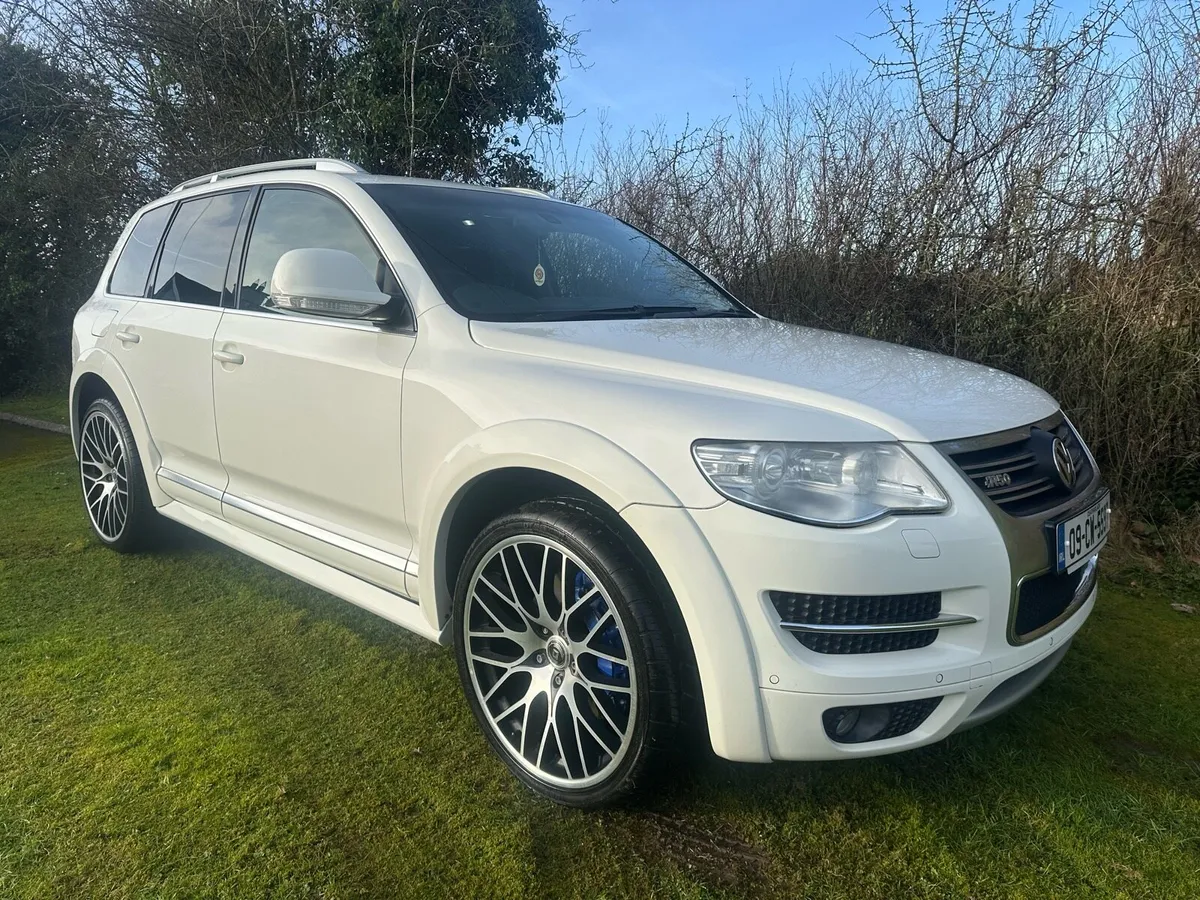 Volkswagen R50 Touareg V10 5.0 Tdi - Image 2