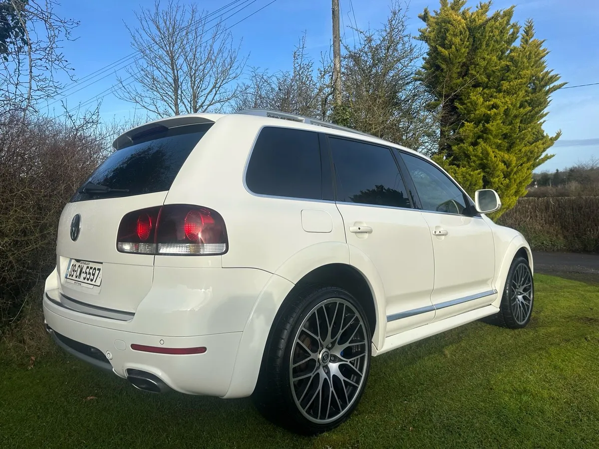 Volkswagen R50 Touareg V10 5.0 Tdi - Image 4