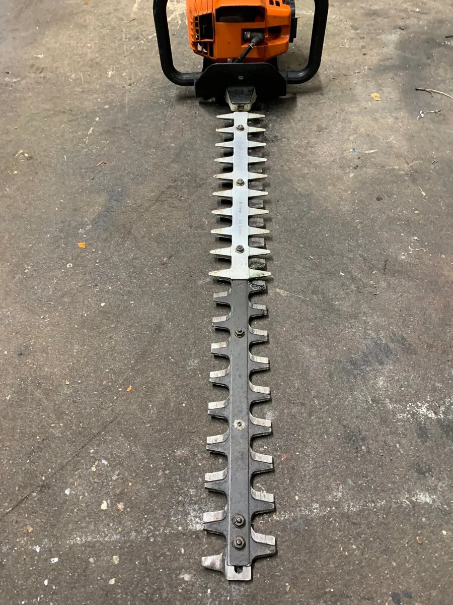 Hedge trimmers - Image 4