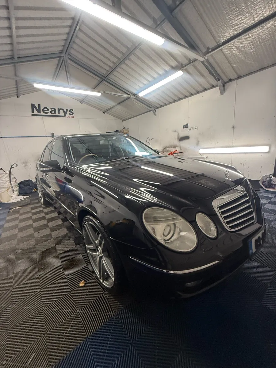 Mercedes Benz E320 TAX ROAD 280 - Image 1