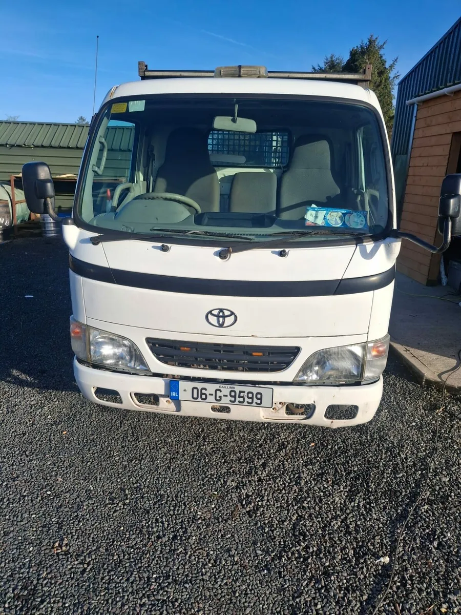 Toyota dyna tipper - Image 2