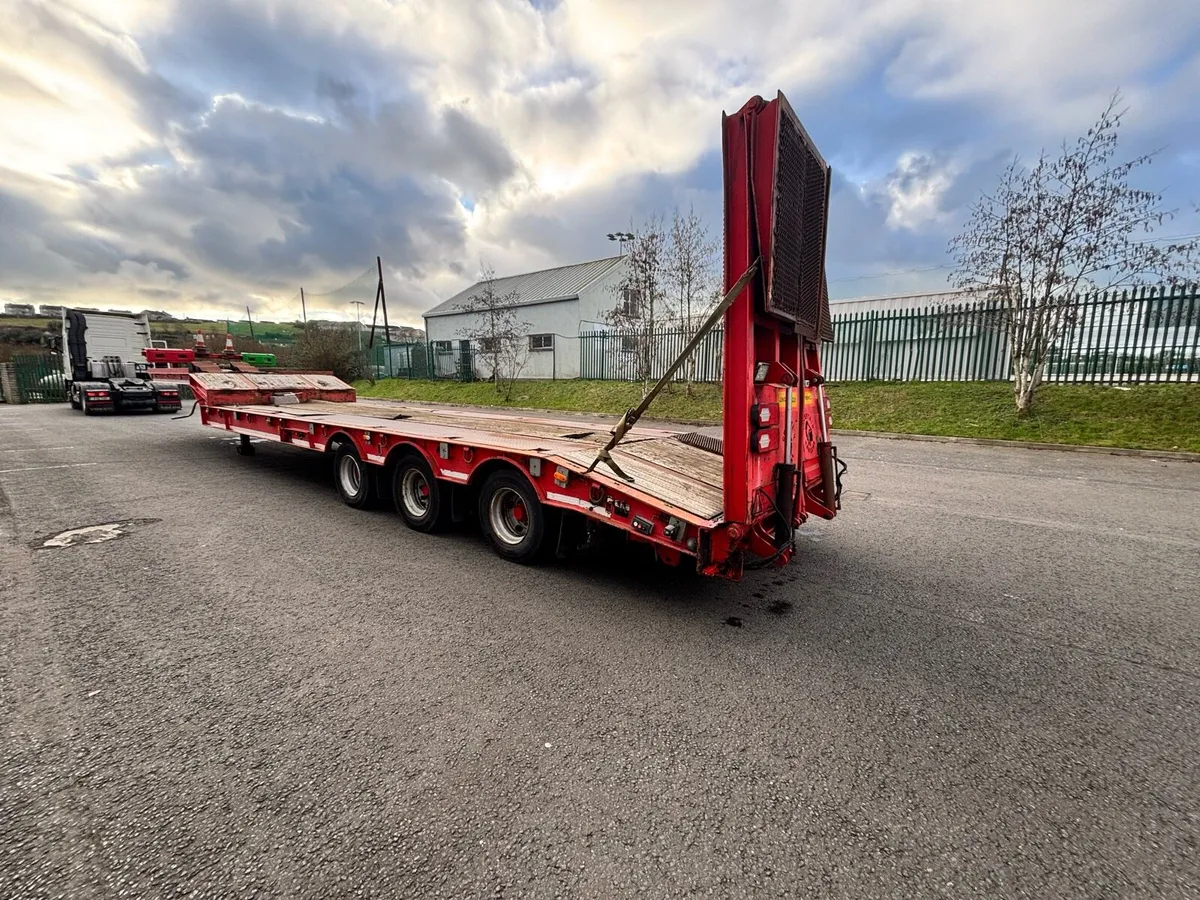 Chieftain Low Loader - Image 3