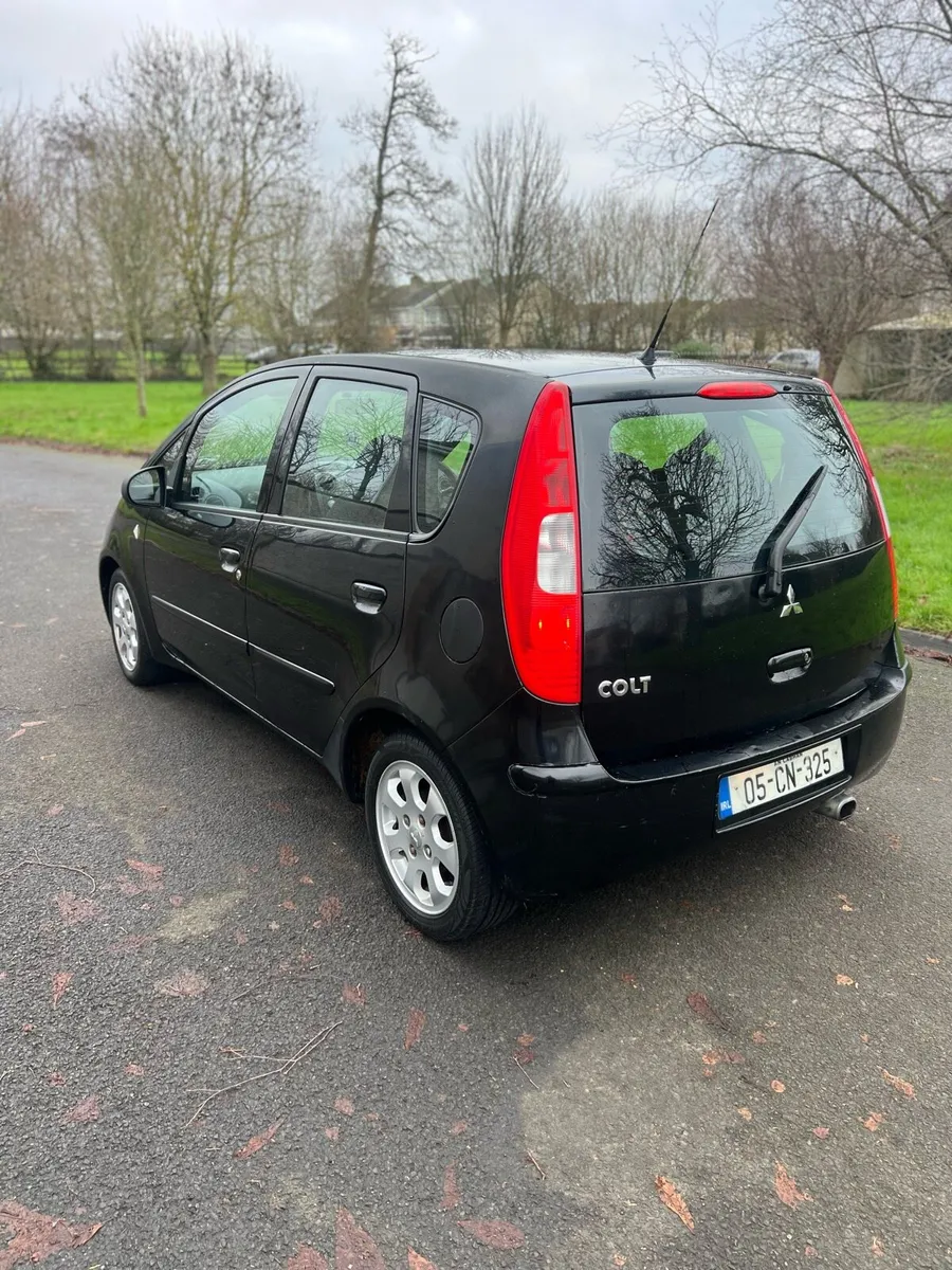 2005 MITSUBISHI COLT QUICK SALE NO TAX NO NCT - Image 3