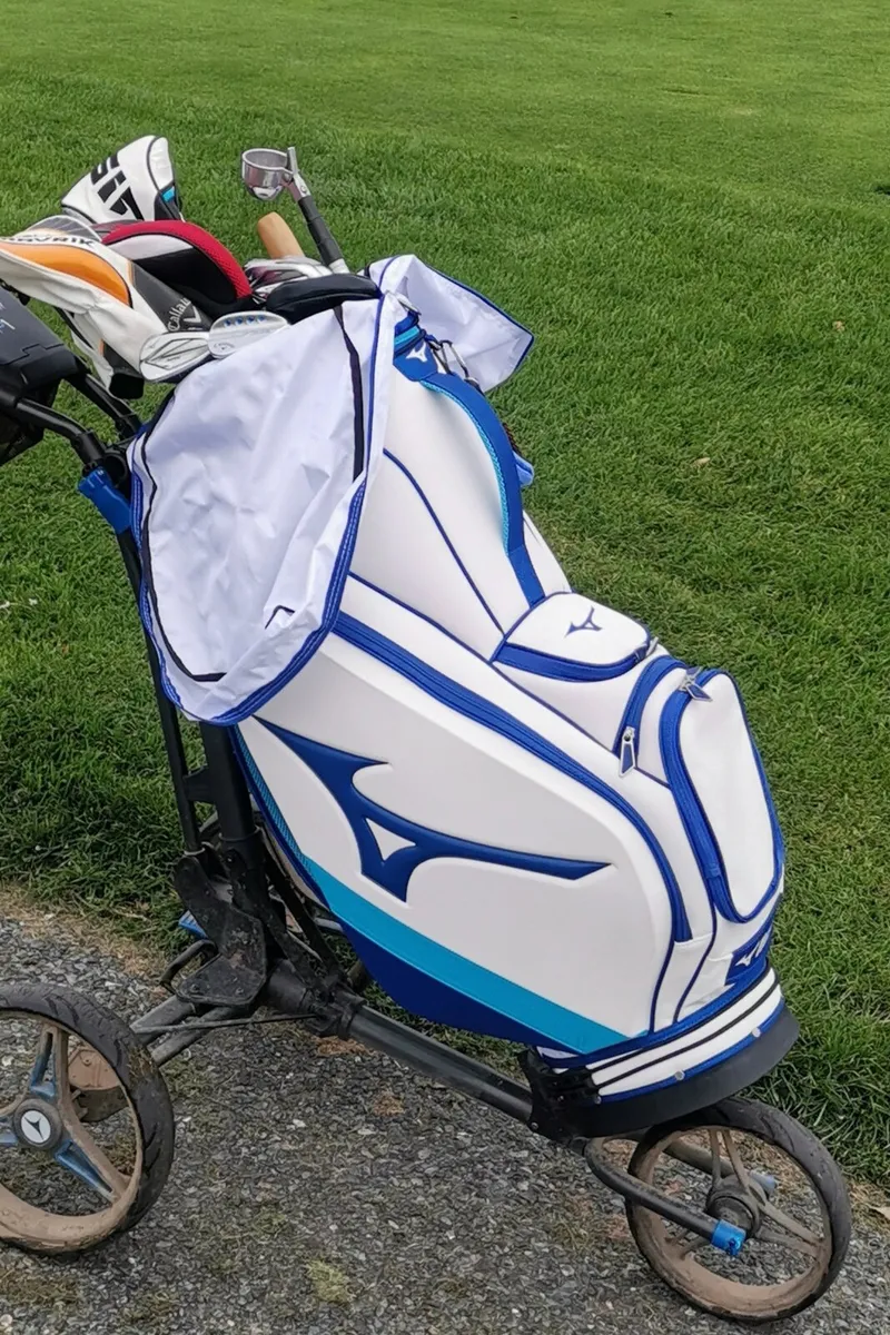 MIZUNO TOUR STAFF CART BAG WHITE - BLUE - Image 2