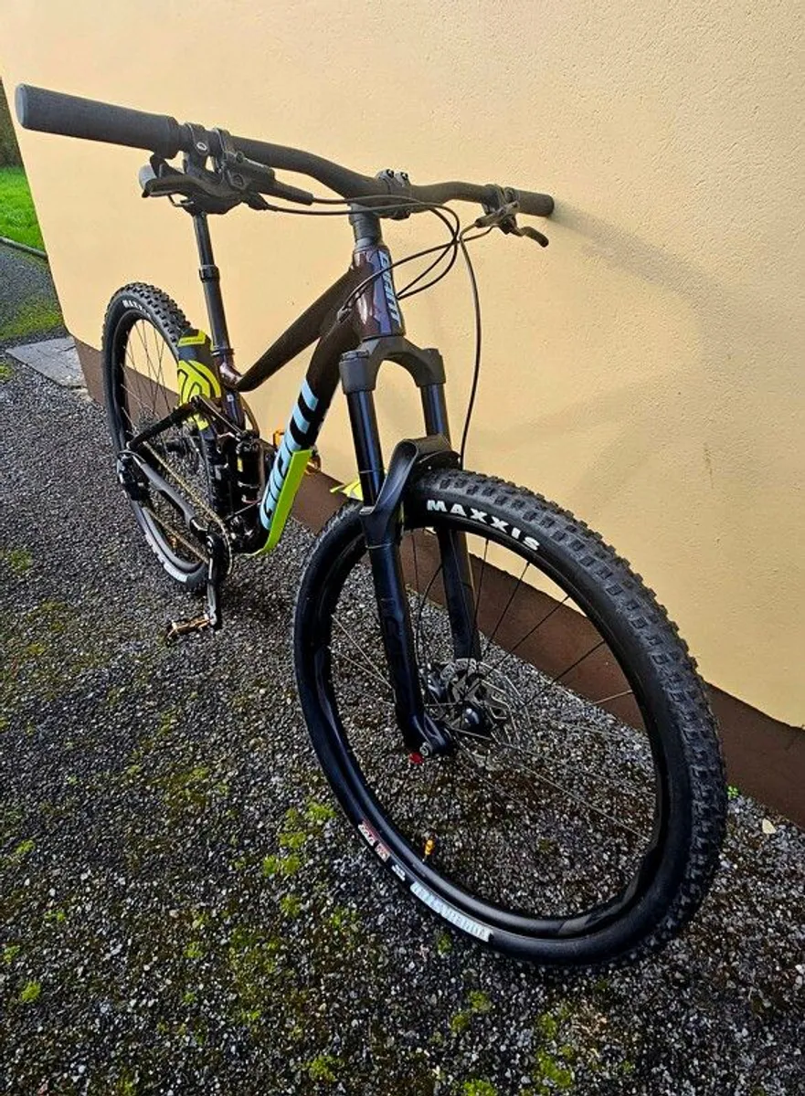 Giant stance 1 2025 full suspension bike - Image 4