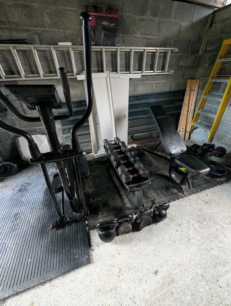 Gym and house hold - Image 1