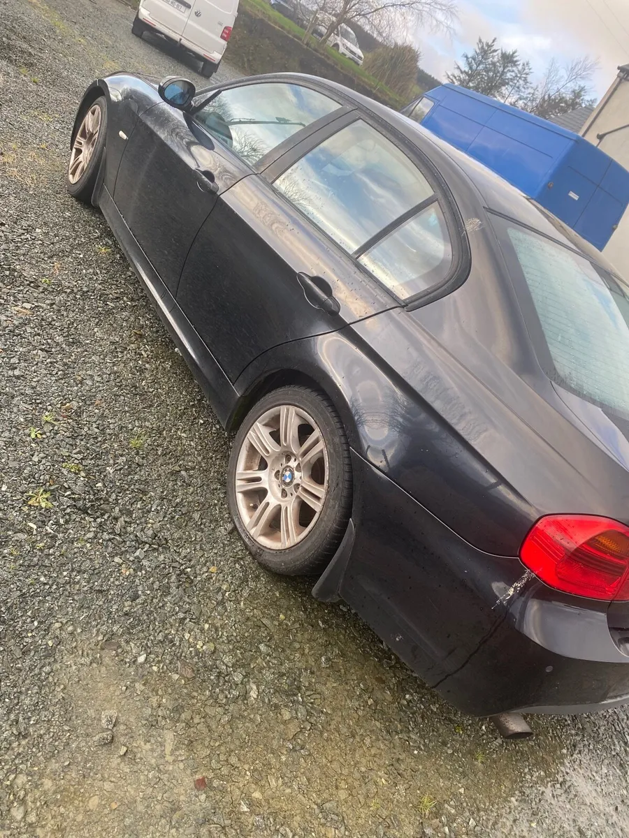 BMW 3-Series 2007 - Image 3