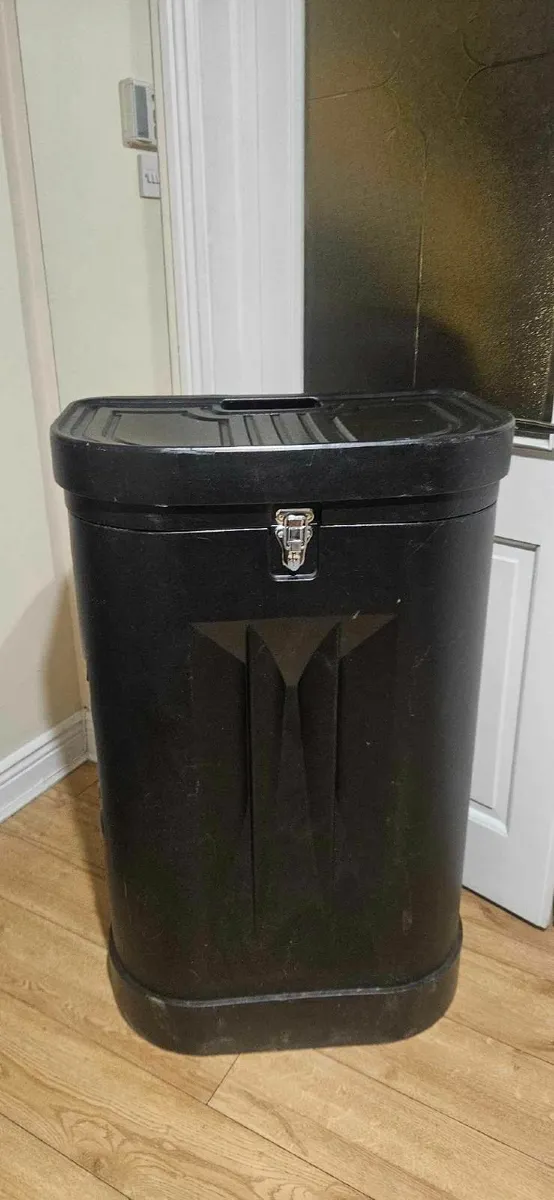 Wheeled hard case - Image 4