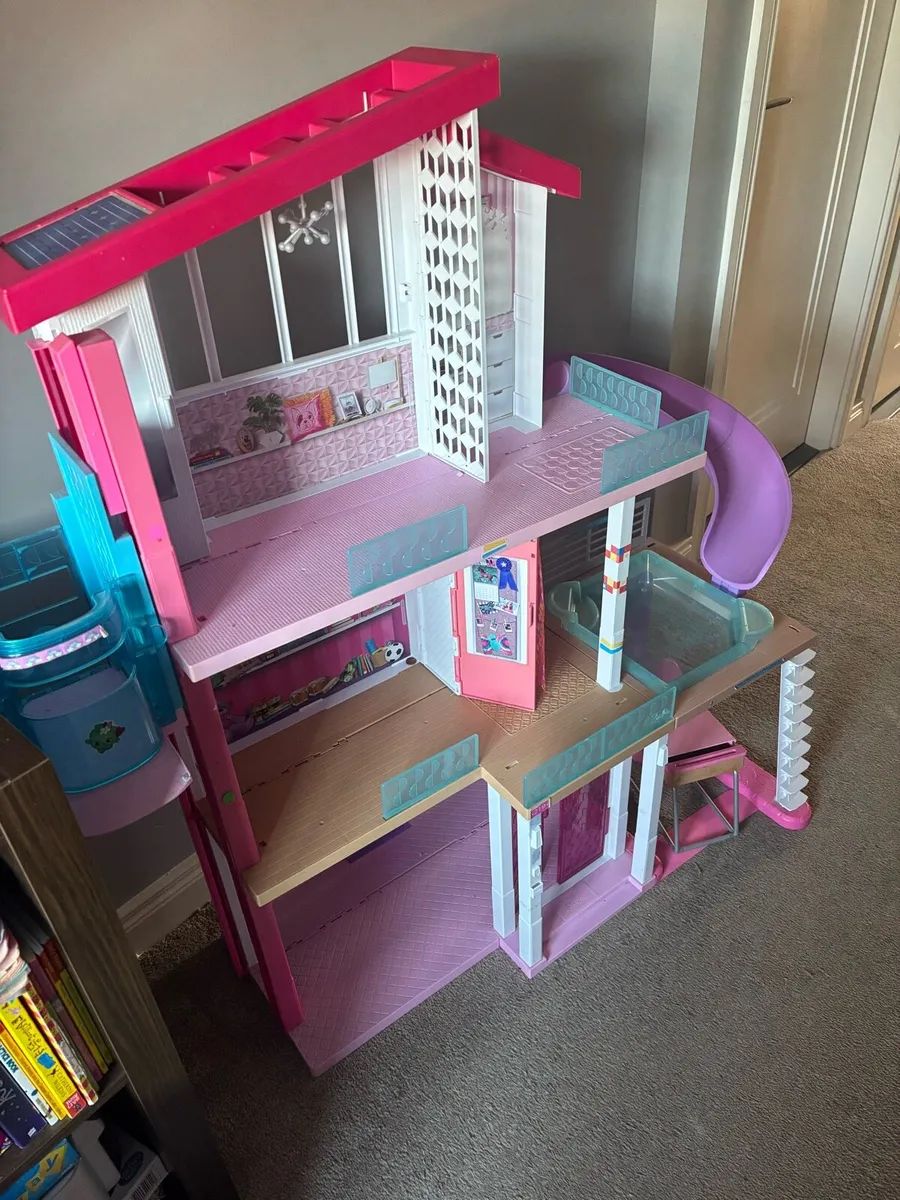 Barbie Dolls house - Image 3