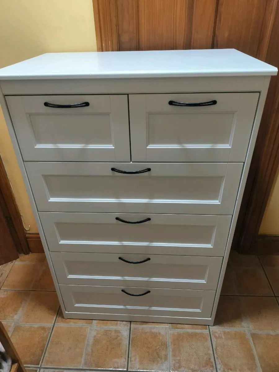 Chest of 6 drawers Songesand - Image 1