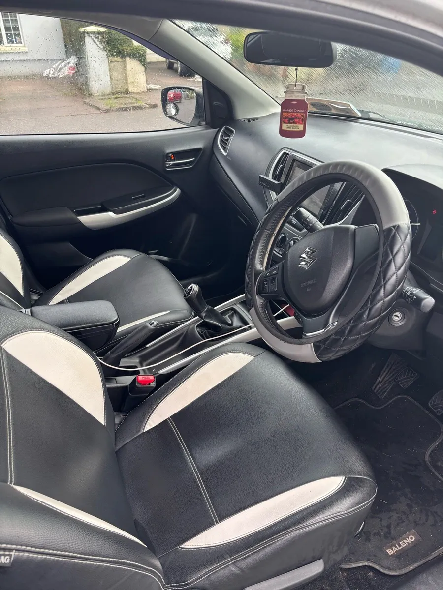 Suzuki Baleno 171 - white - Image 4
