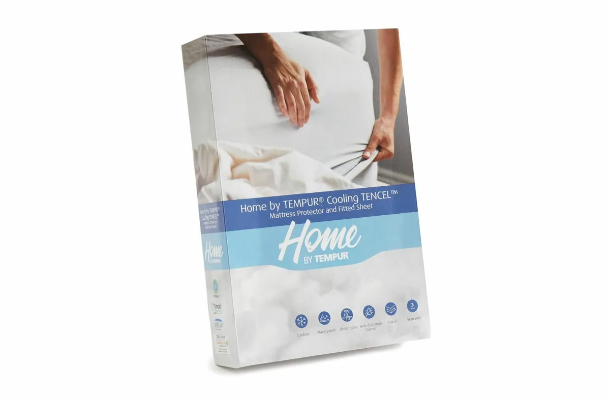Home BY ® Thermoregulating Mattress Protector - Image 3