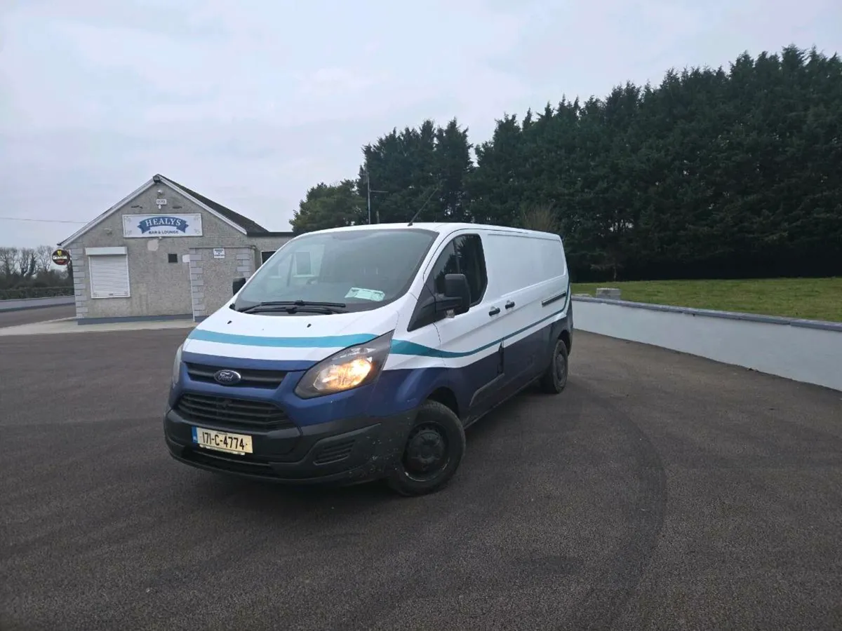 2017 ford custom - Image 2