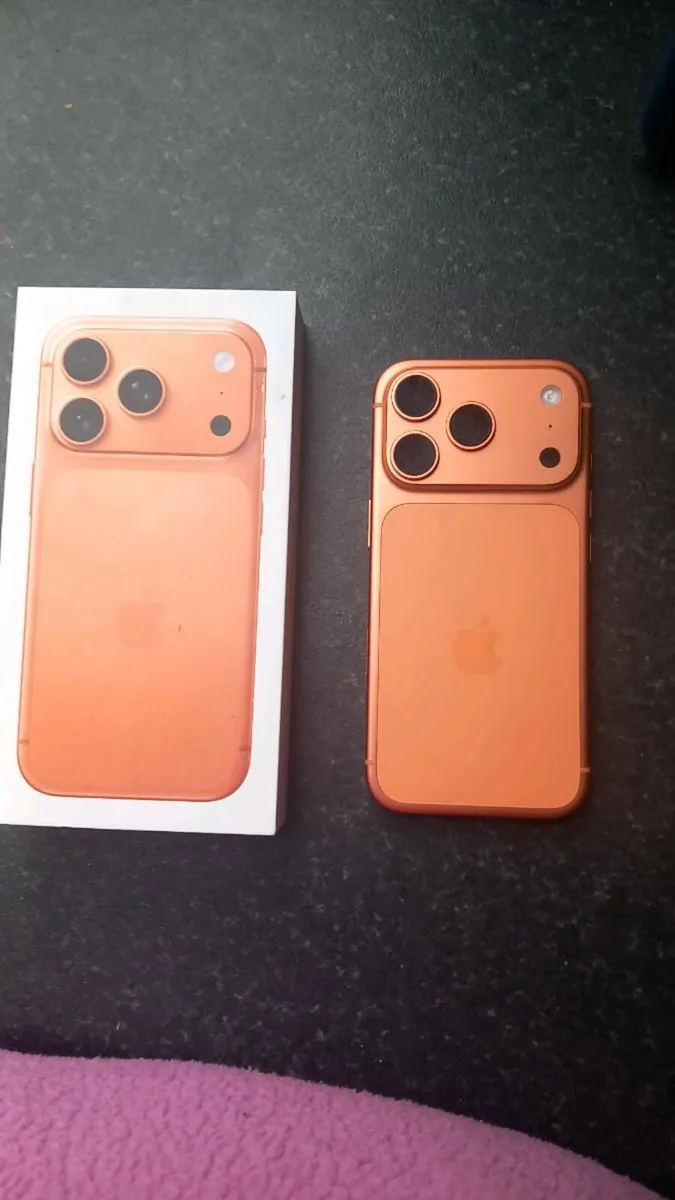 I phone 17 pro max - Image 2