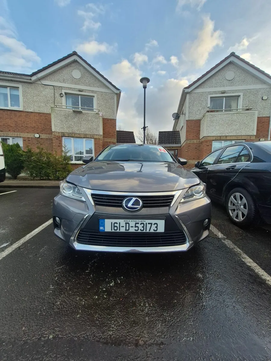 2016 LEXUS CT200 1.8L AUTOMATIC - Image 1