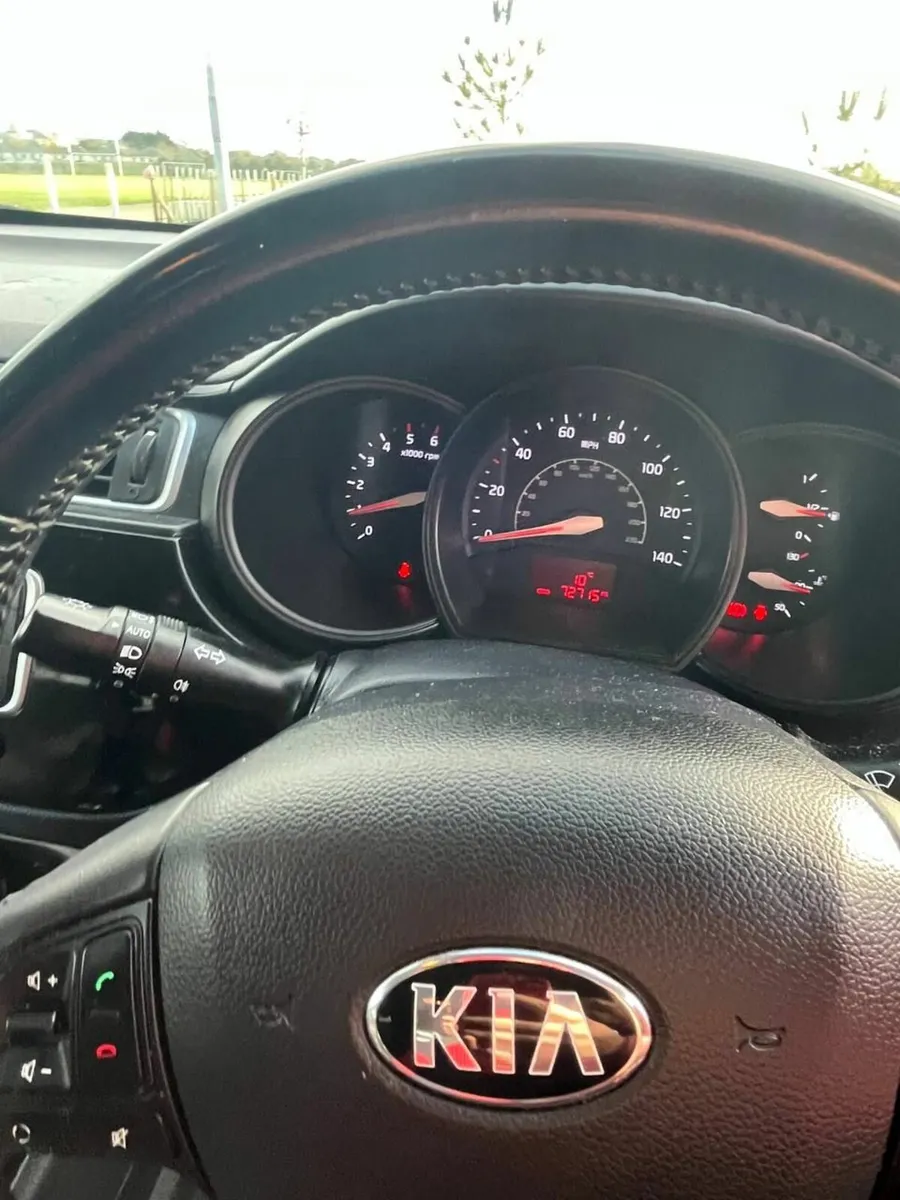 Kia Rio 2015 - Image 4